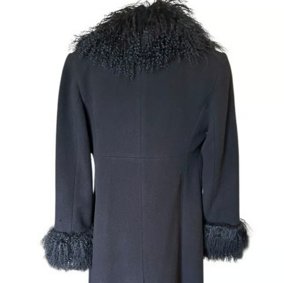 Elegant Navy Women's Coat with Faux Curly Sheep Fur Trim - Picture 9 of 9